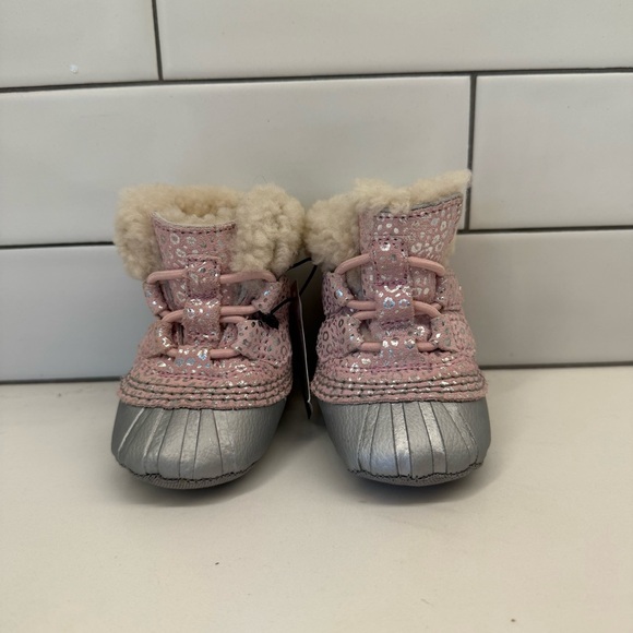 Sorel Other - Infant Sorel Caribooties
